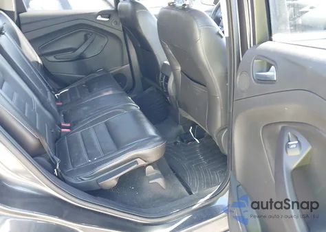 2017 Ford Escape Titanium из США, поврежденный, VIN 1FMCU0J9XHUB95443